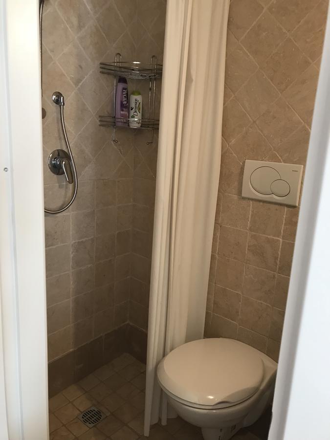 דירות אוסטוני La Dimora Di Fra מראה חיצוני תמונה